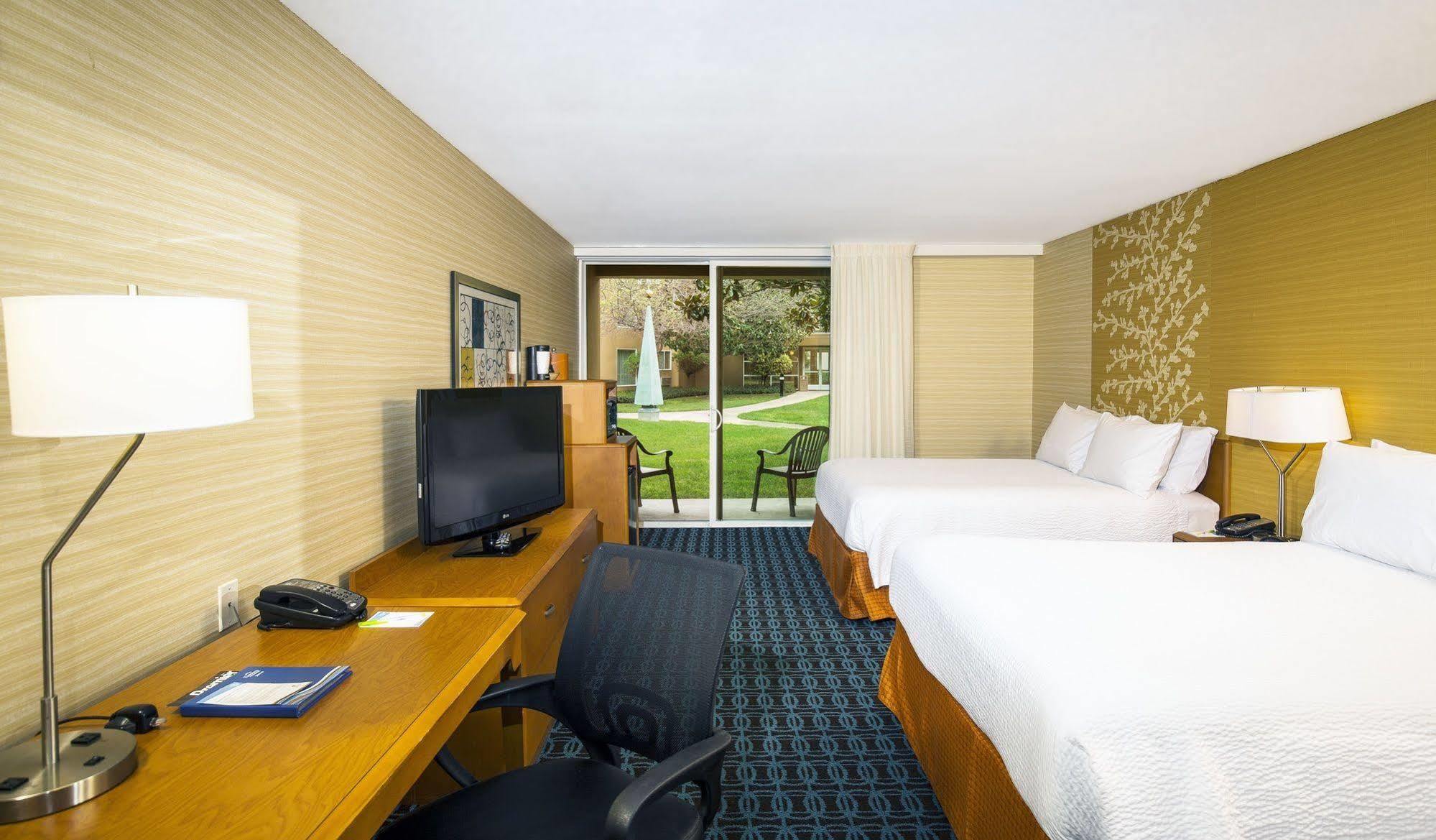 Fairfield Inn And Suites By Marriott San Jose Airport Dış mekan fotoğraf